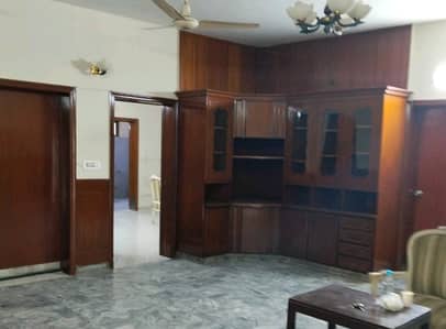 Prime Location 1 Kanal House In Stunning Model Town Extension Is Available For sale