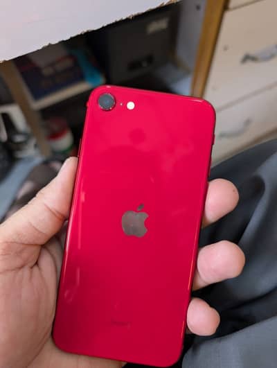 Apple iPhone SE pta approved 128gb BH 84% condition 10/10