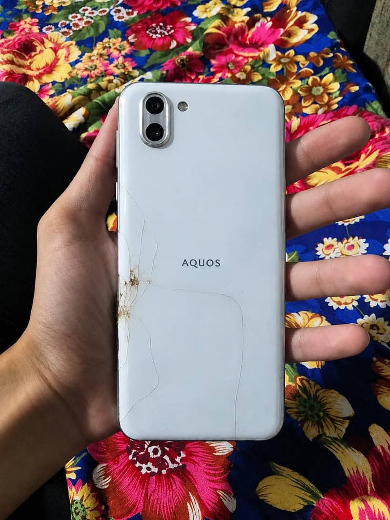 Sharp Aquos R2 exchange possible 0