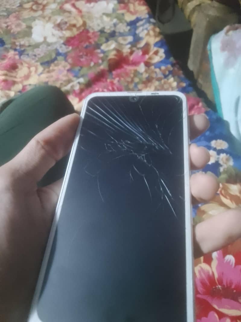 Sharp Aquos R2 exchange possible 2