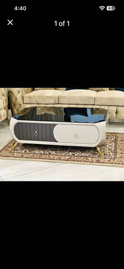 Luxury center table