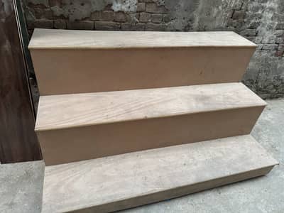 3 step table