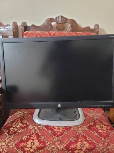 24 inch 60hz monitor no issue  price is almost funal