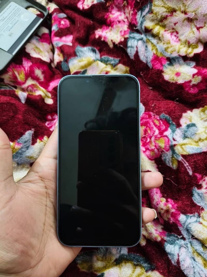 Apple iPhone 14 1