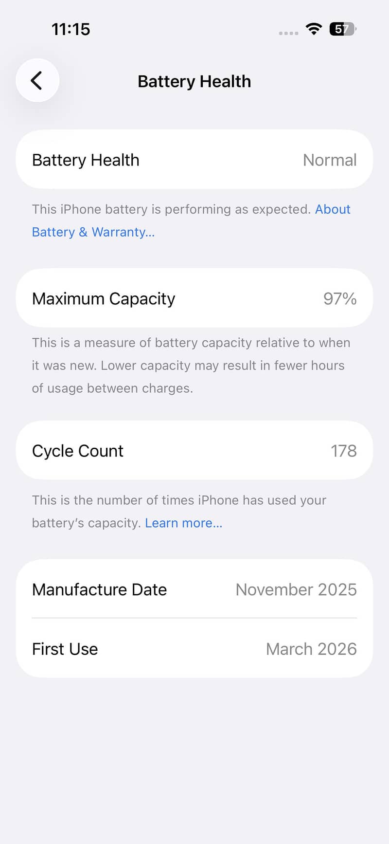Apple iPhone 15 4