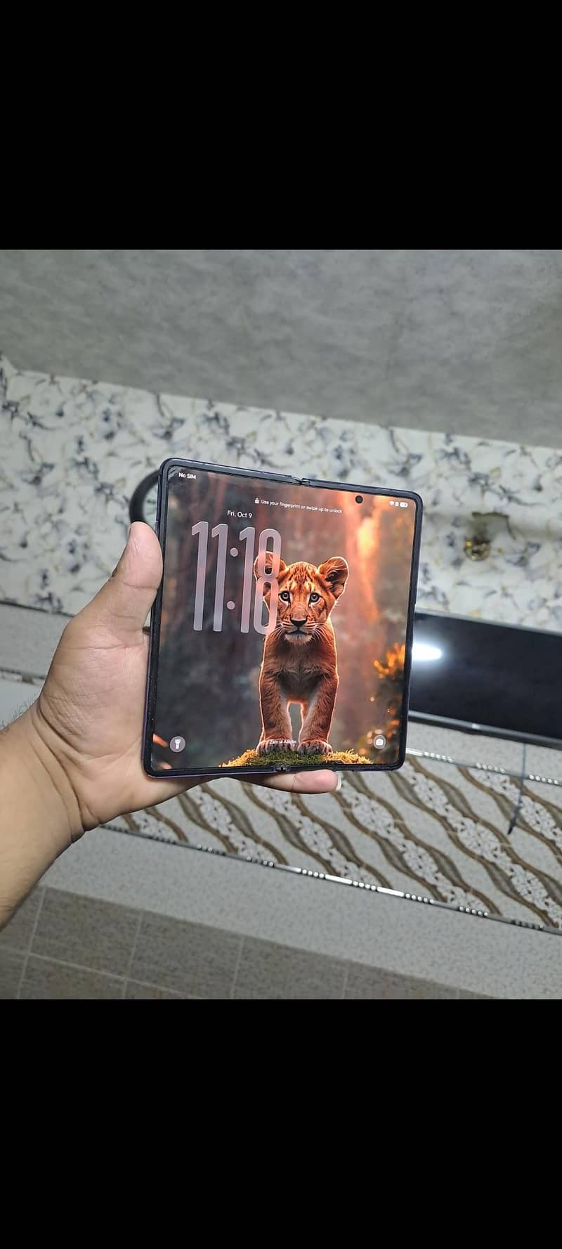Honor Magic V2 2