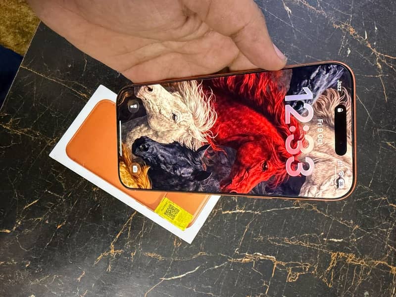 Apple iPhone 17 Pro Max 6