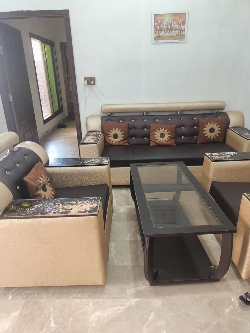 sofa set +table 4