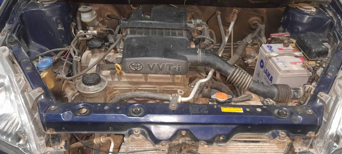 vitz 2002 reg 2004 3