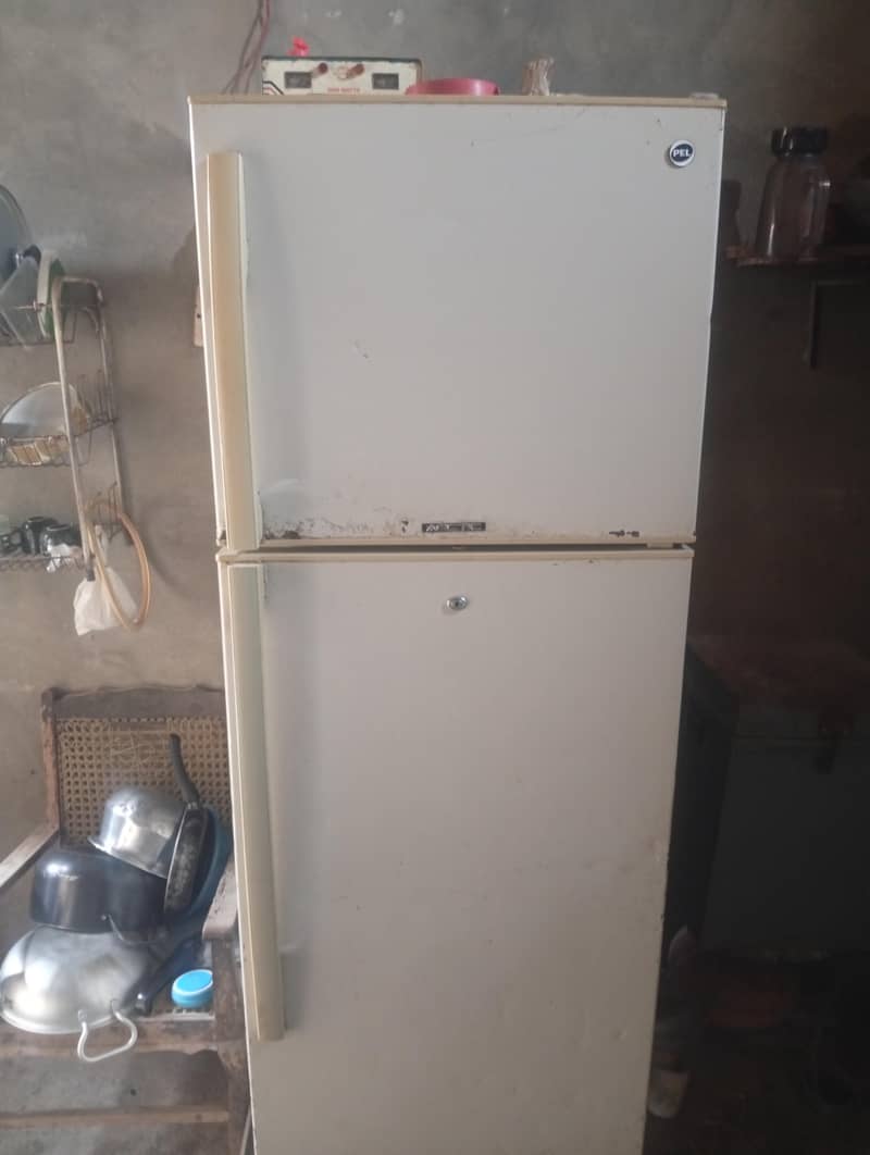 fridge Full sized 2
