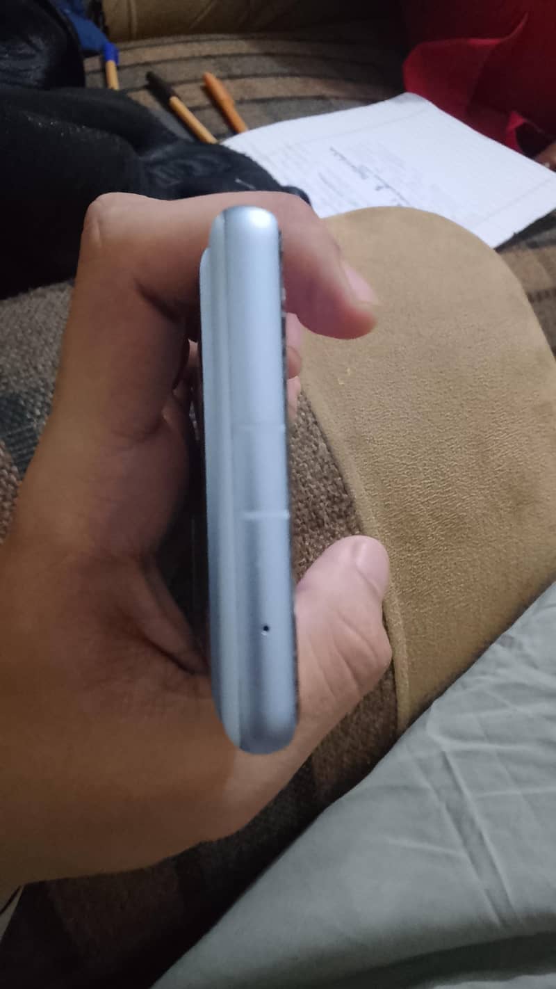Google Pixel 7a 1
