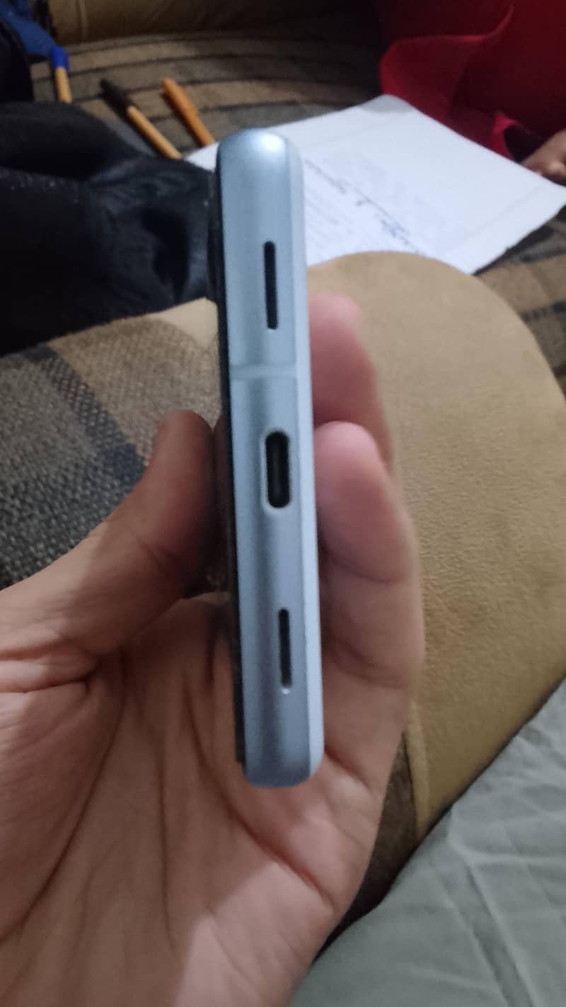 Google Pixel 7a 3