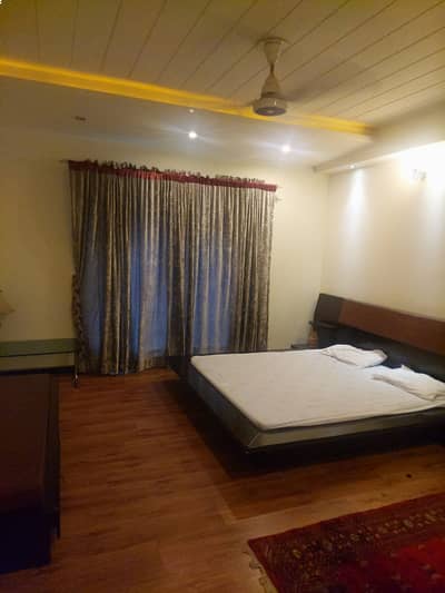 1 KANAL ELEGANT AND FULLY MAINTAINED SUPER HOT LOCATED BUNGALOW IS AVAILABLE IN THE BEST BLOCK OF DHA LAHORE.