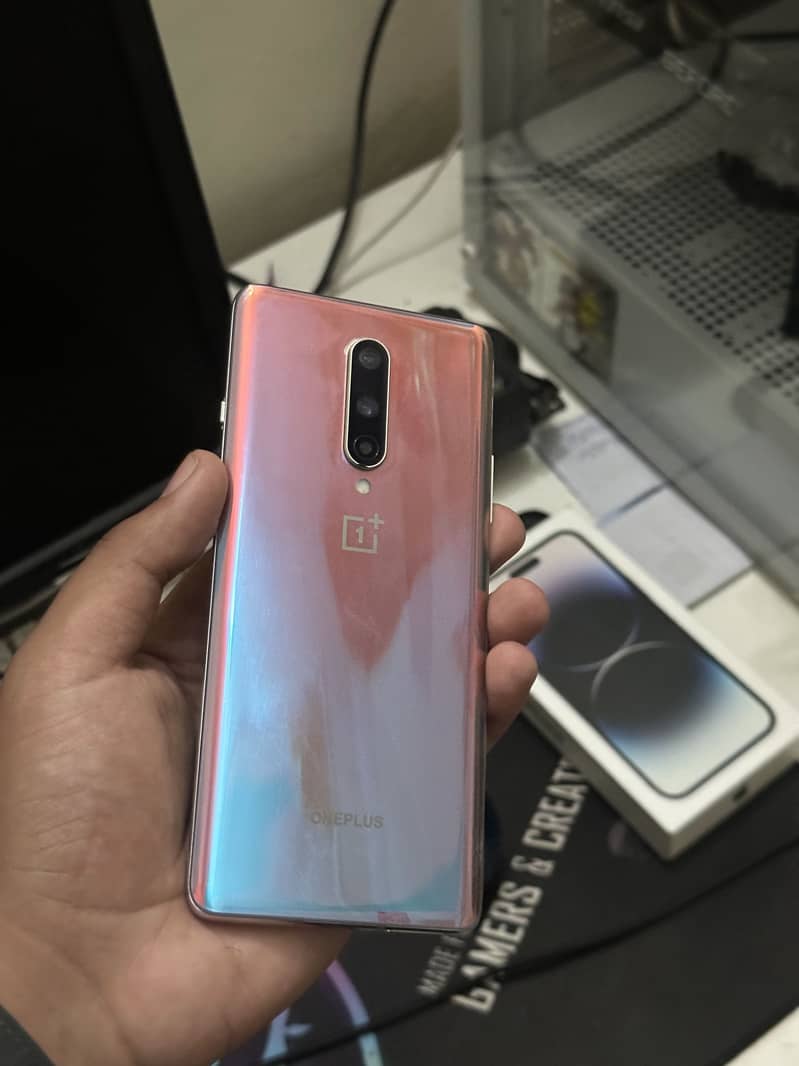 One Plus 8 5g 0