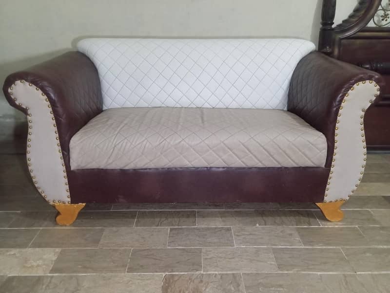 2 seater sofa 3