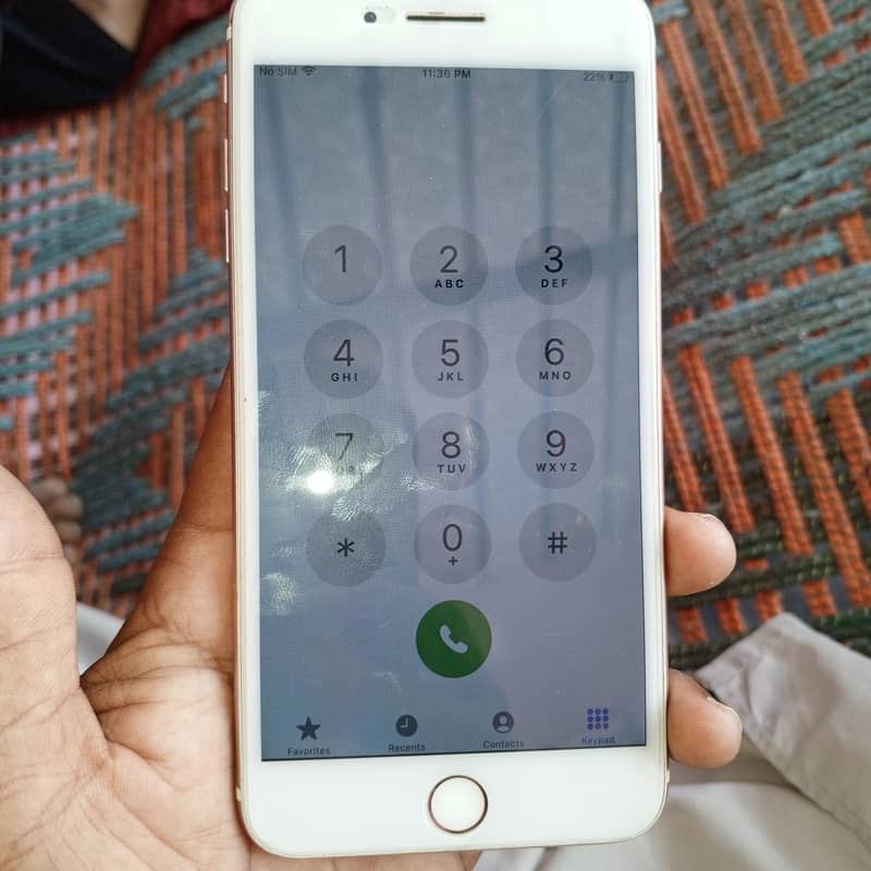 Apple iPhone 7 Plus 5