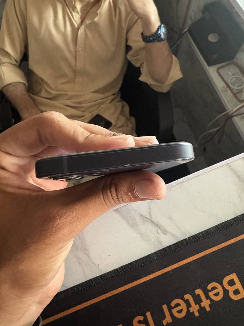 Apple iPhone 12 2