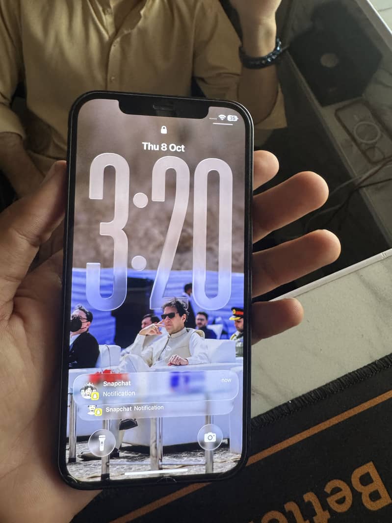 Apple iPhone 12 5
