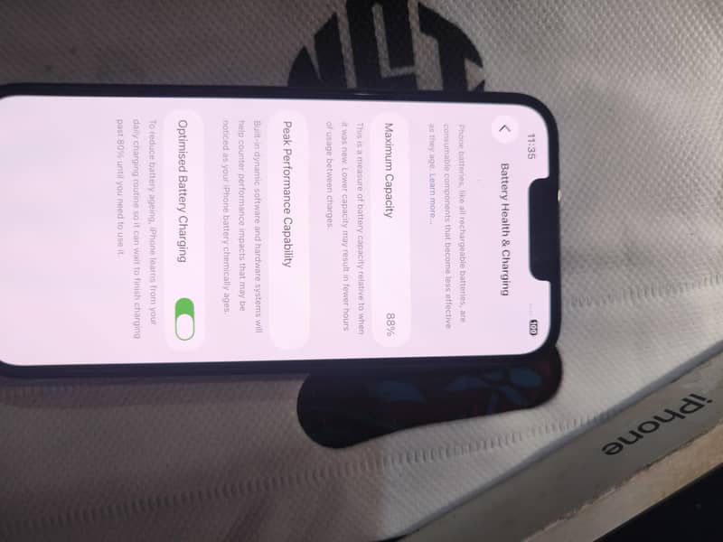 Apple iPhone 13 5