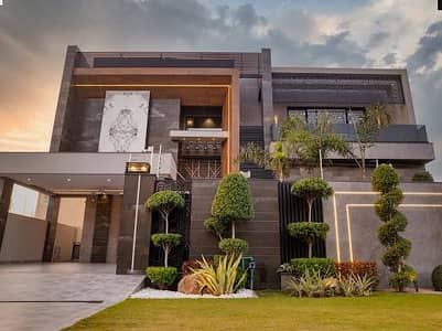10 MARLA ELEGANT AND FULLY MAINTAINED SUPER HOT LOCATED BUNGALOW IS AVAILABLE IN THE BEST BLOCK OF DHA LAHORE.