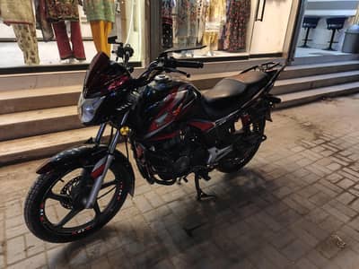 Honda CB 150F Black all original Urgent sell