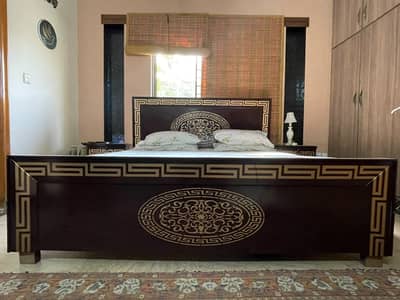 bed and side-tables