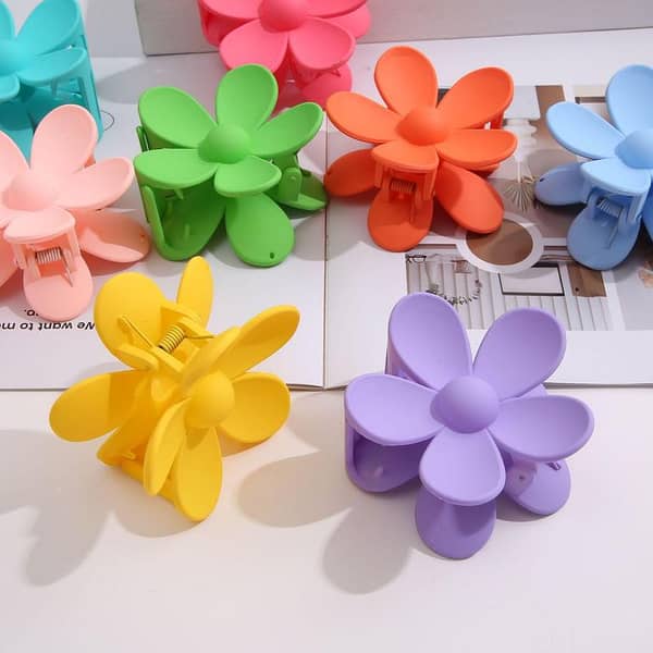 Fashion Flower Hair Claw Clips for Women and Girls, Solid Crab Hair Pins, 4-Pack