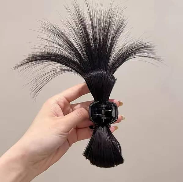 Women Synthetic Hair Ponytail Extension with Claw Clip – Jura Bun Hairpiece in Natural Black