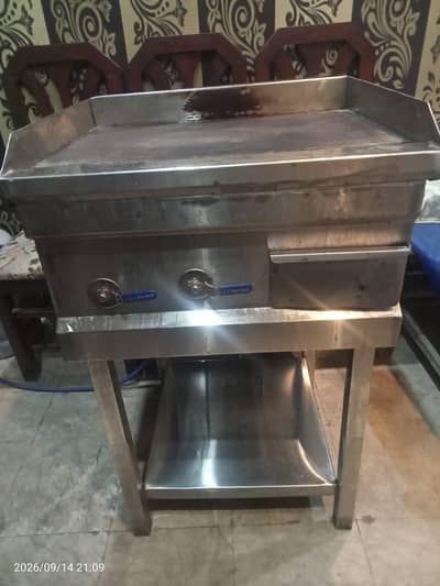 pure steel hot plate few days used
