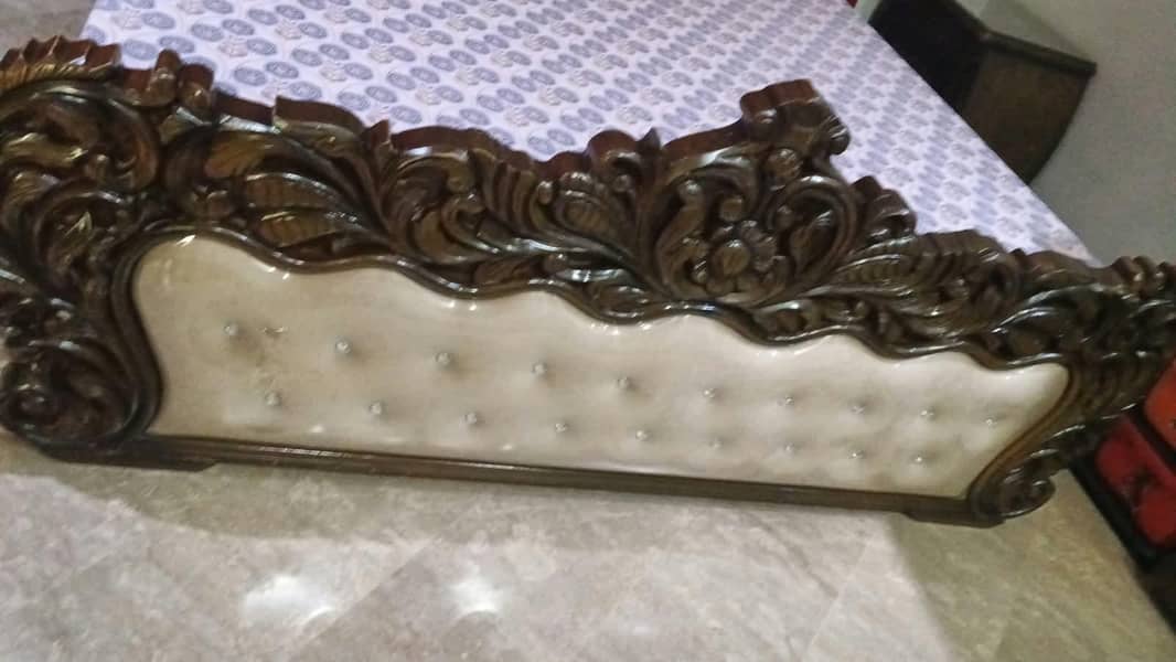 bed with side tables 2