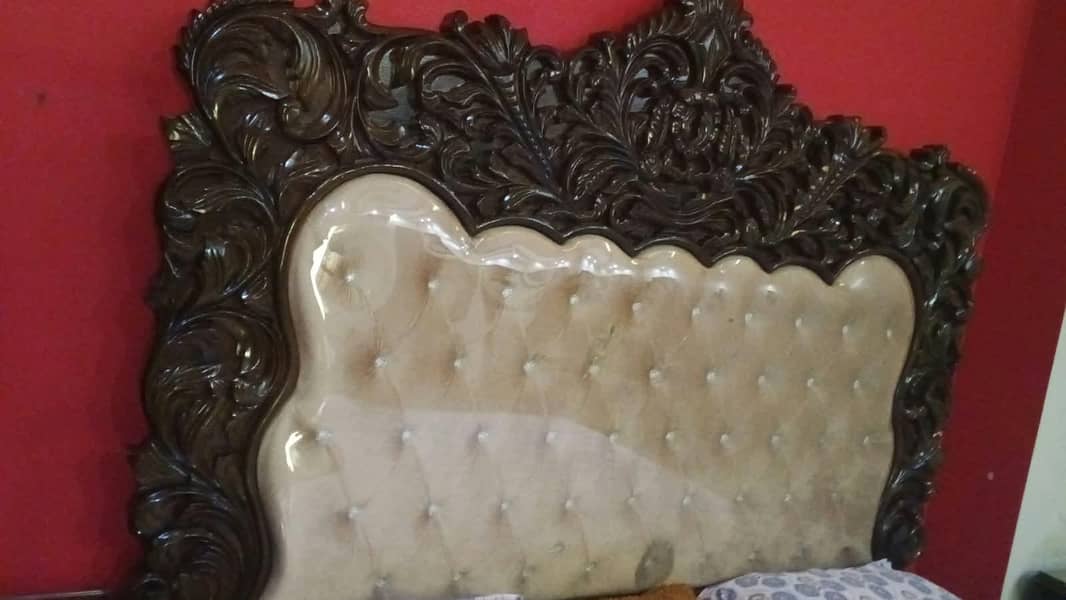 bed with side tables 3