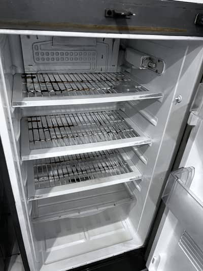 Refrigerator for sale
