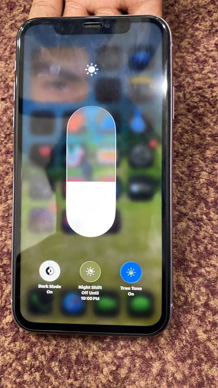 Apple iPhone 11 7