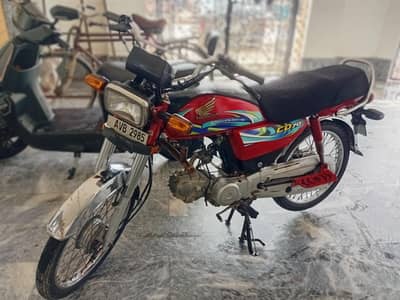 70cd hoda 2024 model achi condition me koi masla ni ha ok ha
