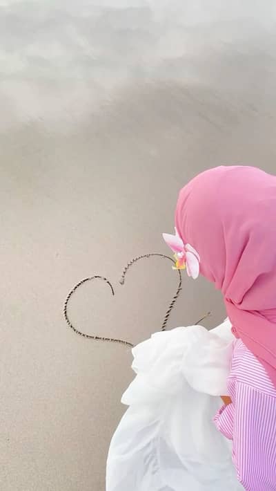 Female. Quran teacher ,Nazar, tajweed online classes