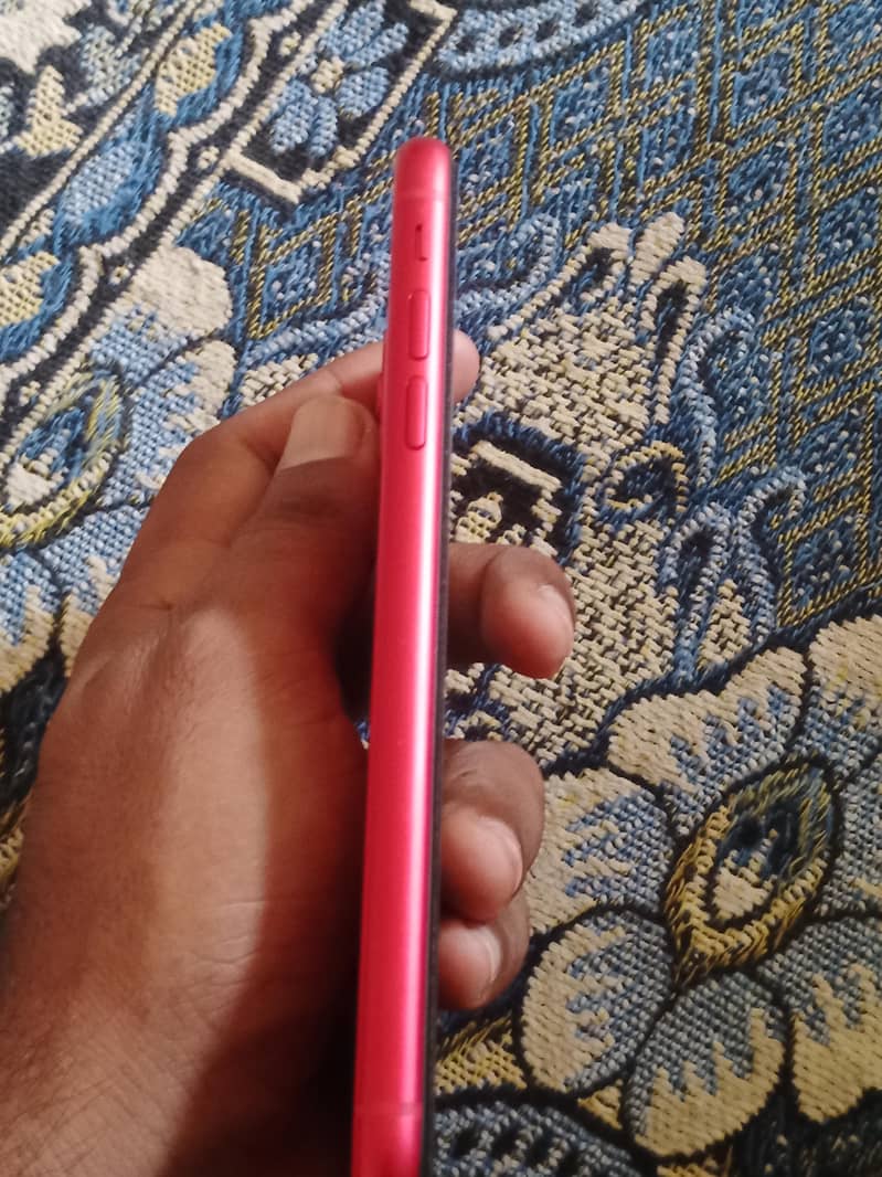 Apple iPhone 11 6