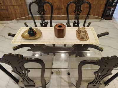 6 seater Glass Dinning Table with 4 chairs