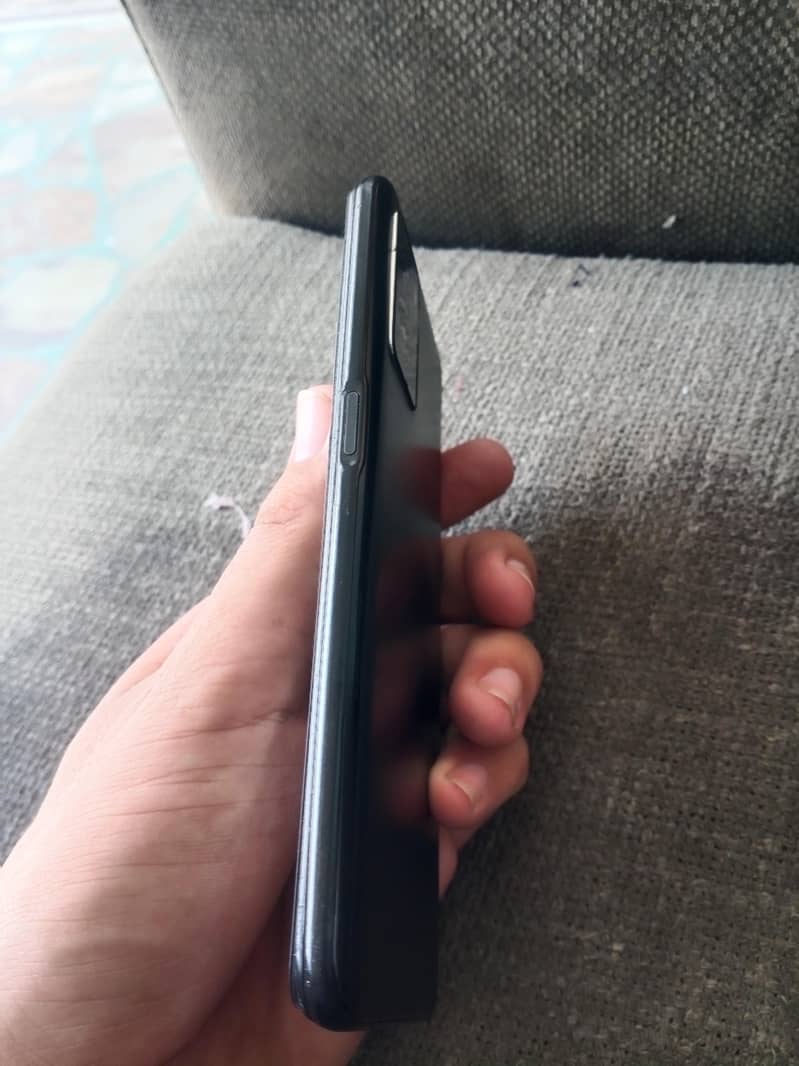 OPPO A76 0