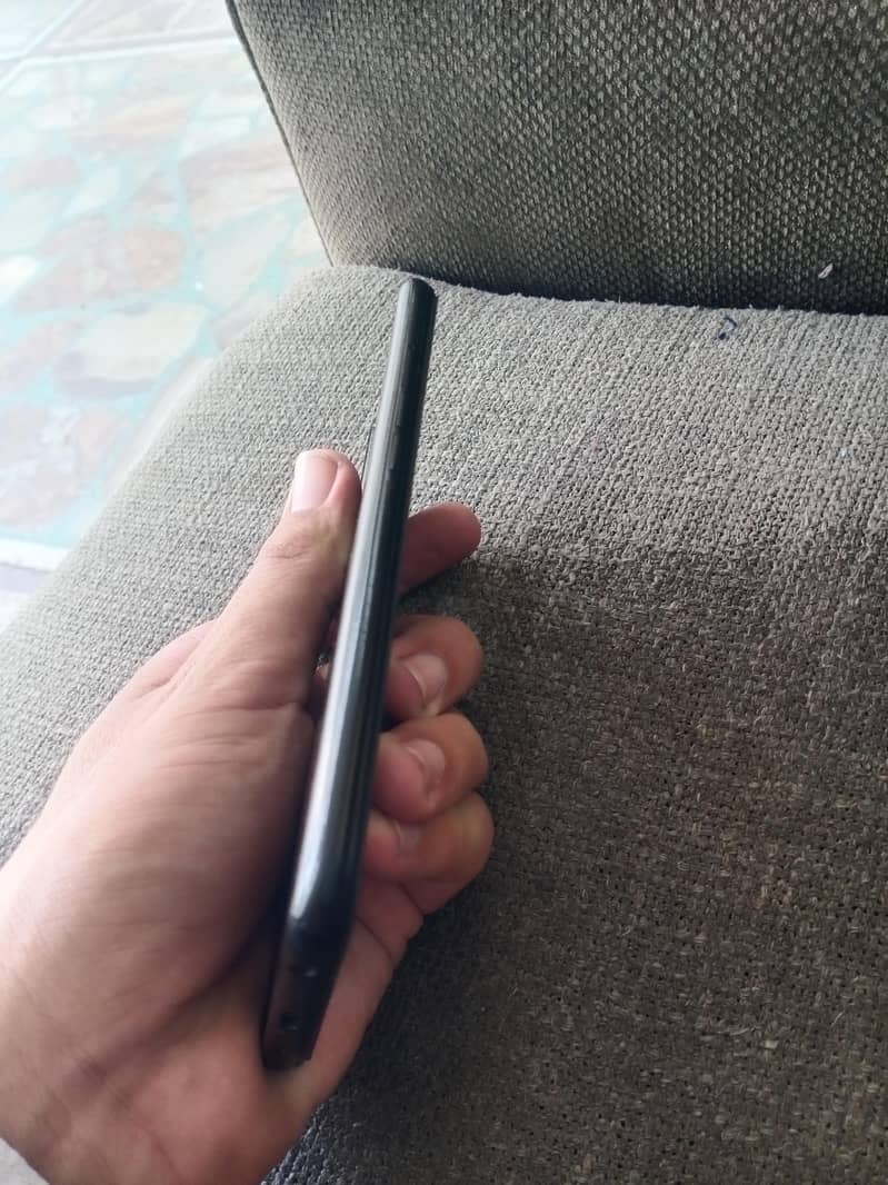 OPPO A76 5