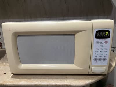 Dawlance Microwave oven