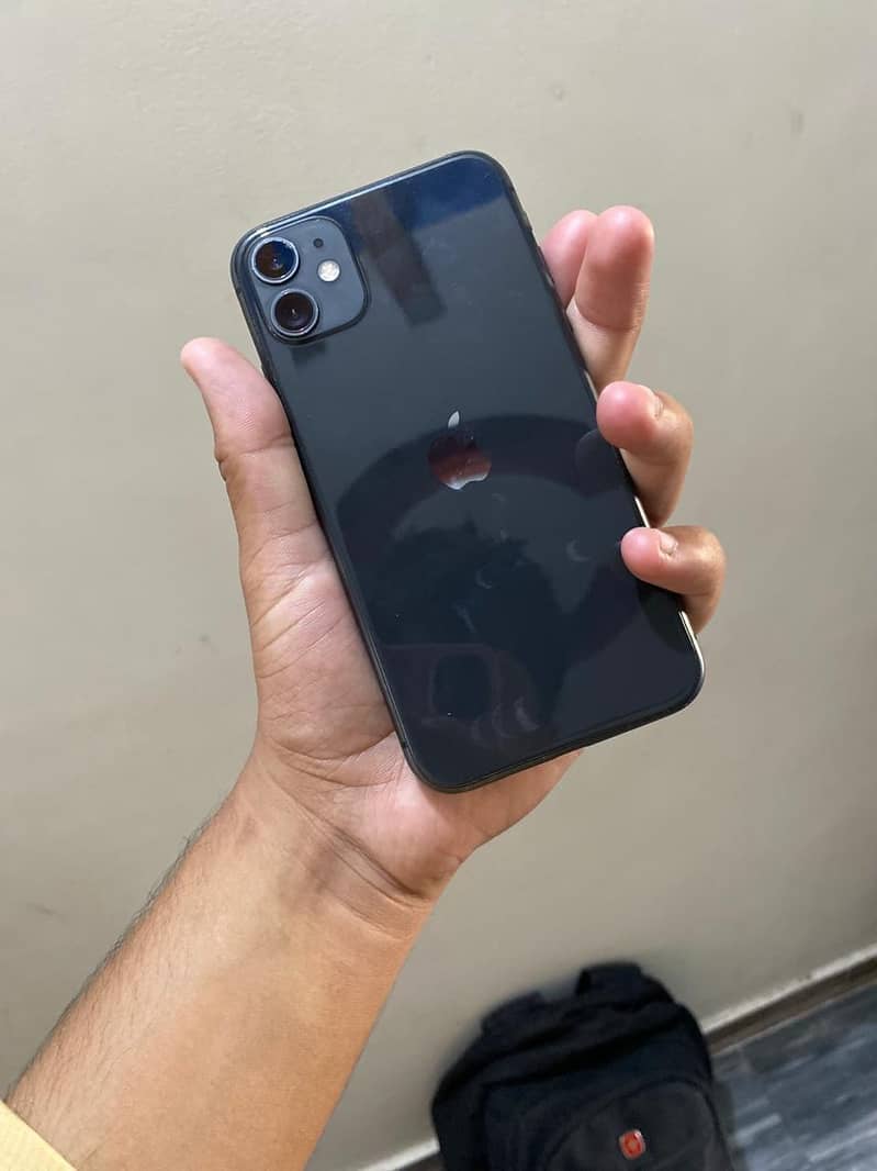 Apple iPhone 11 0