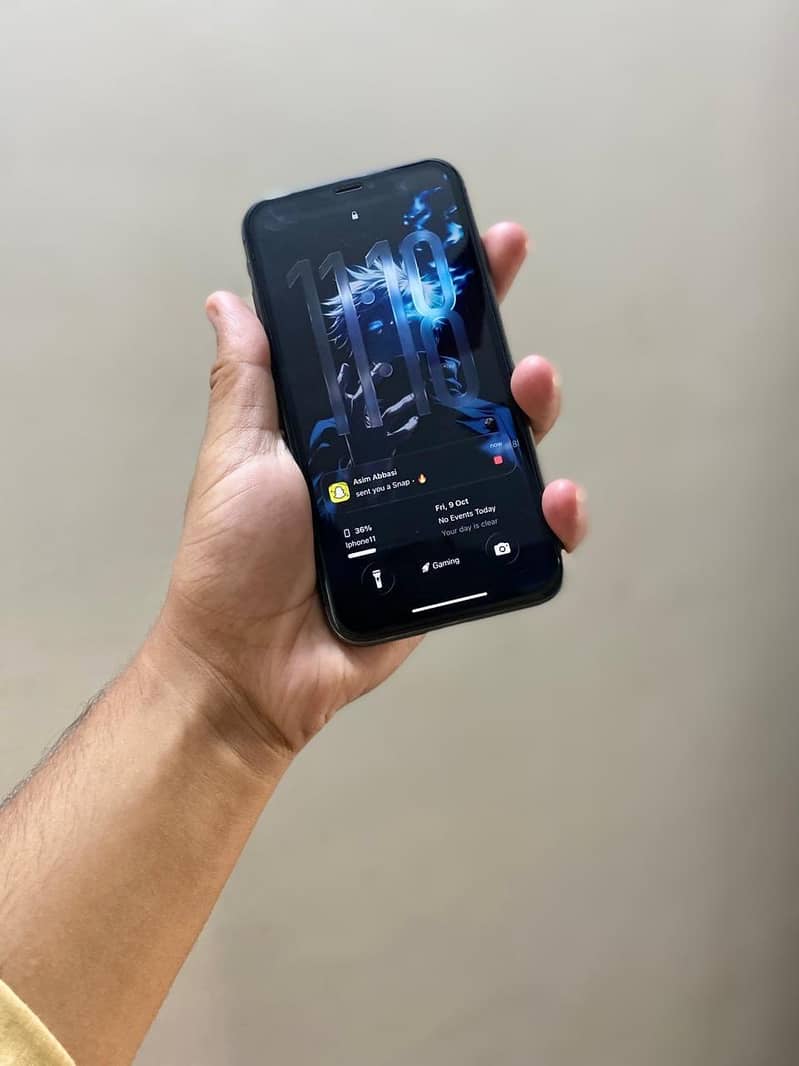Apple iPhone 11 3