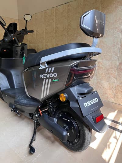 total new and  lithium battery withone
