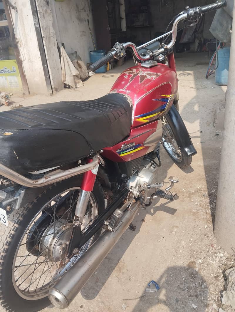 Yamaha 1
