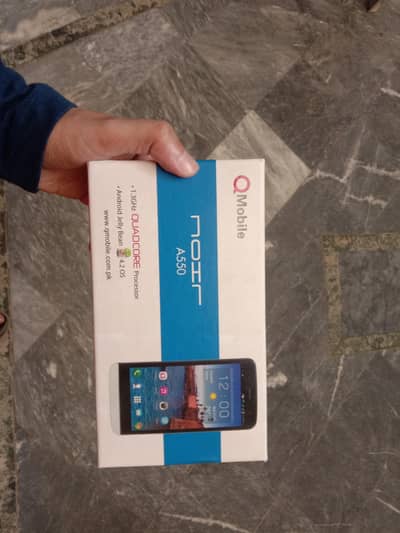 QMobile noir a550