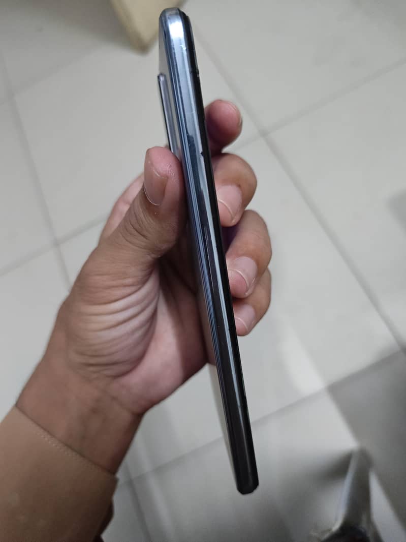Vivo V21 2