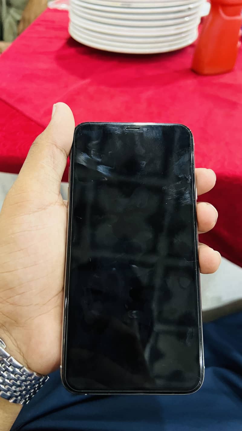 Apple iPhone X 0
