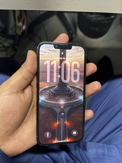 Apple iPhone 13 Pro
