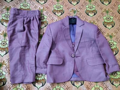 green 3 piece embroided medium size