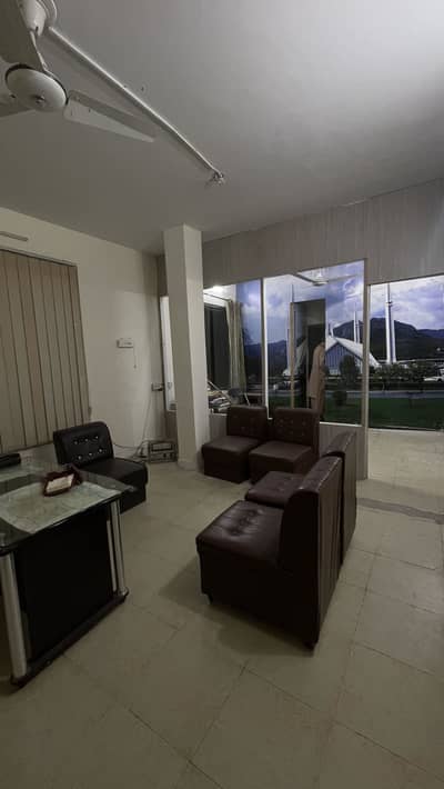 Studio appartment available for rent